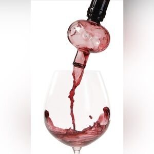 Soirée In-Bottle Wine Aerator, Hand-Blown Glass